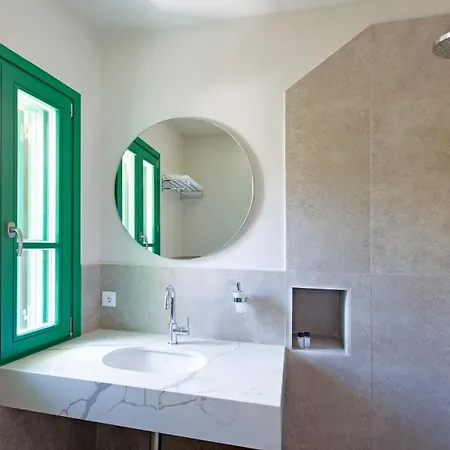 Poseidon Apartment