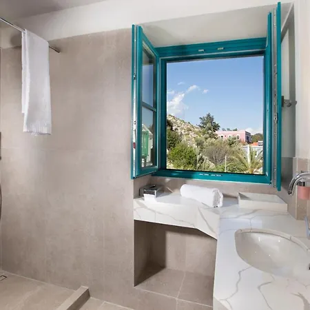 Poseidon Apartment