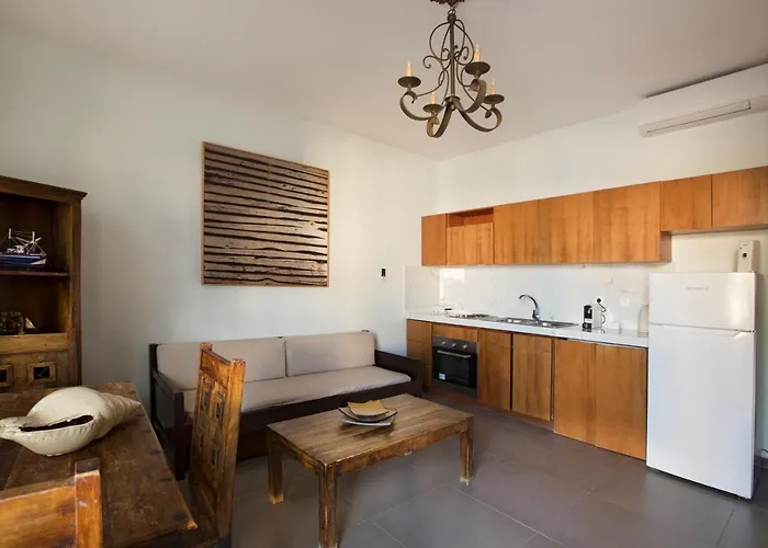 Poseidon Apartman Mejíszti